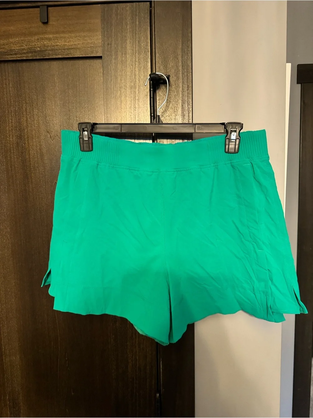 Lululemon stretch woven relaxed fit high rise short 4